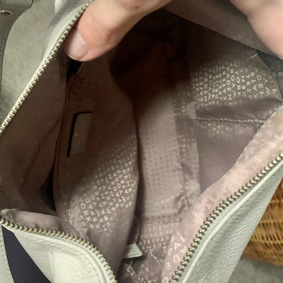 KATE SPADE GREY PURSE - Picture 6 of 6